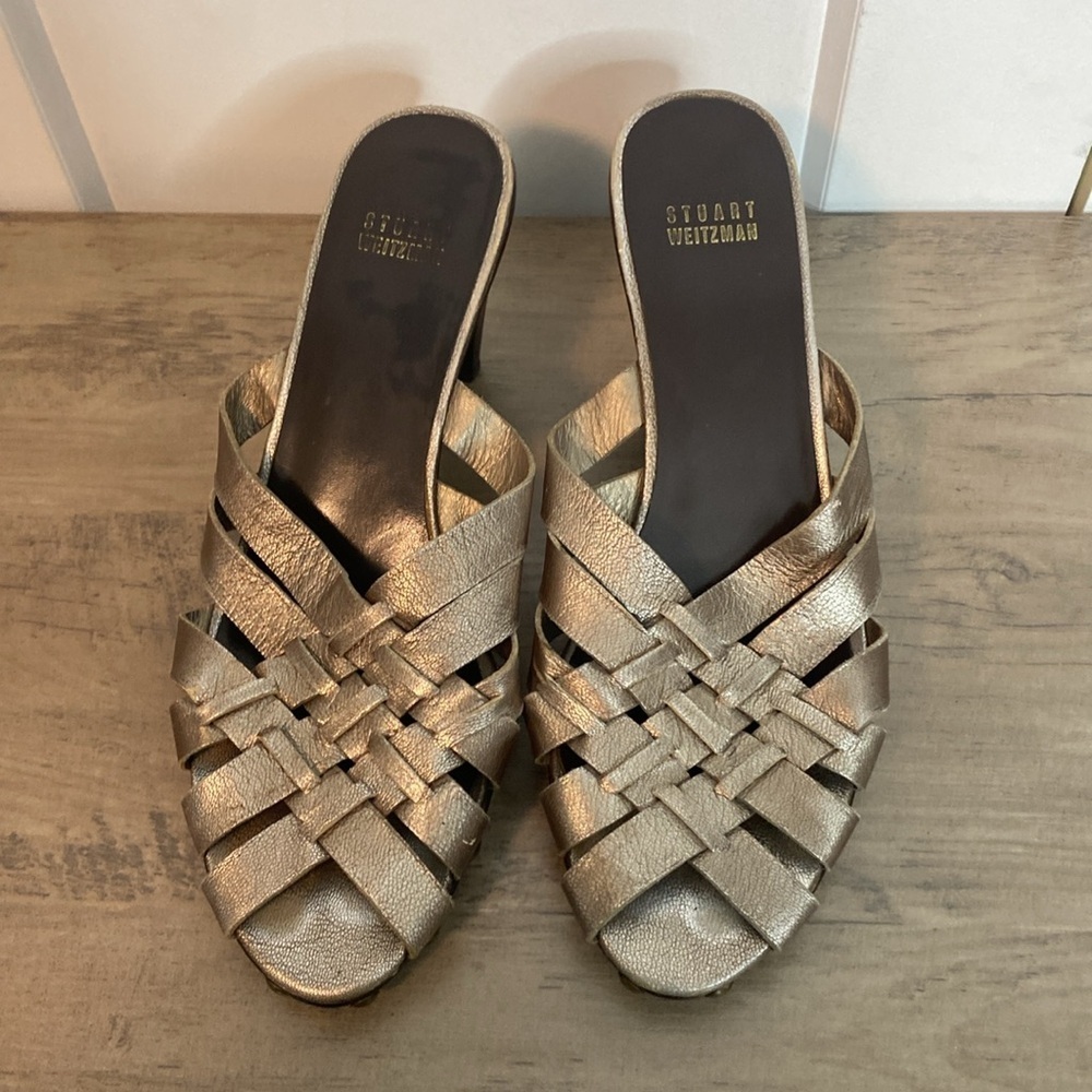Stuart Weitzman | Dark Bronze Leather Woven Heeled Sandals - Clog Stud Style - 8 - Picture 3 of 8
